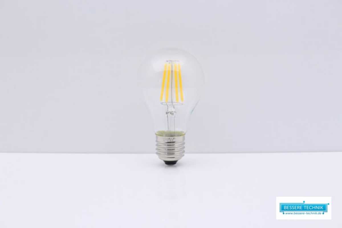 LED Leuchtmittel, 6W 360° E27 LED Filament bulb A60